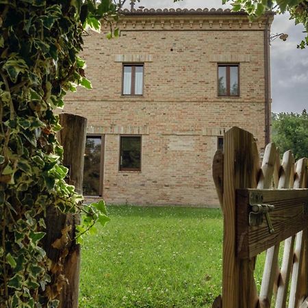 Tenuta Gran Bosco Loro Piceno Exteriör bild