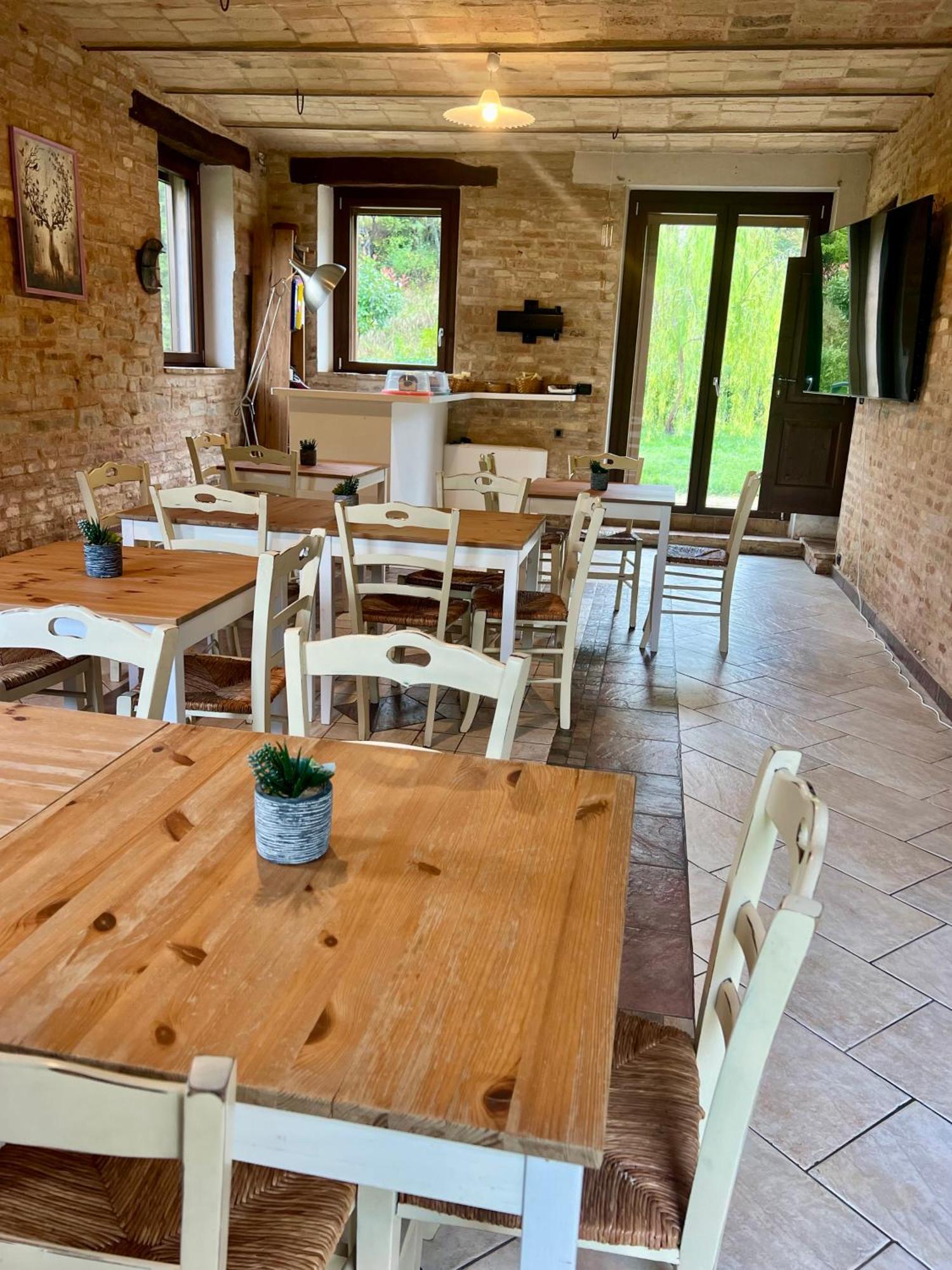 Tenuta Gran Bosco Loro Piceno Exteriör bild